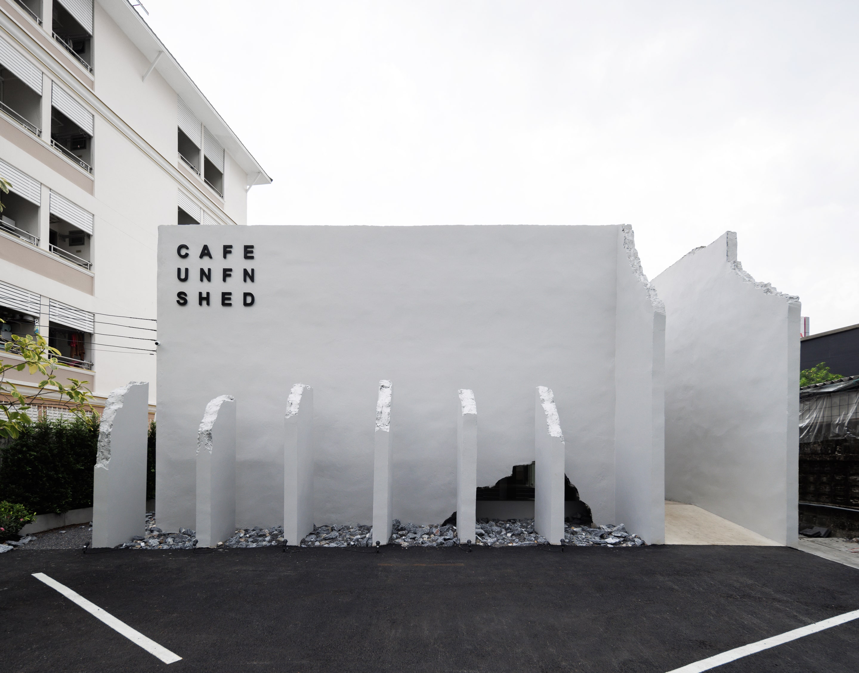 Front façade of Cafe Unfinished by Anatomy Architecture