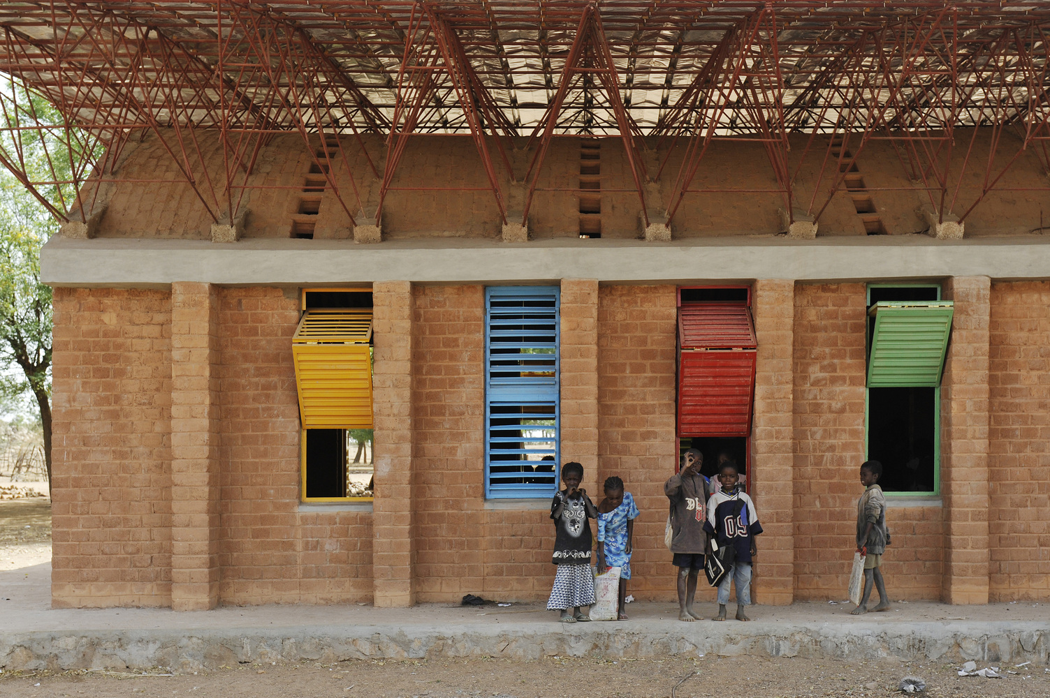 Gando Primary School extension by Kéré Architecture. (Photo by Erik Jan Ouwerkerk)