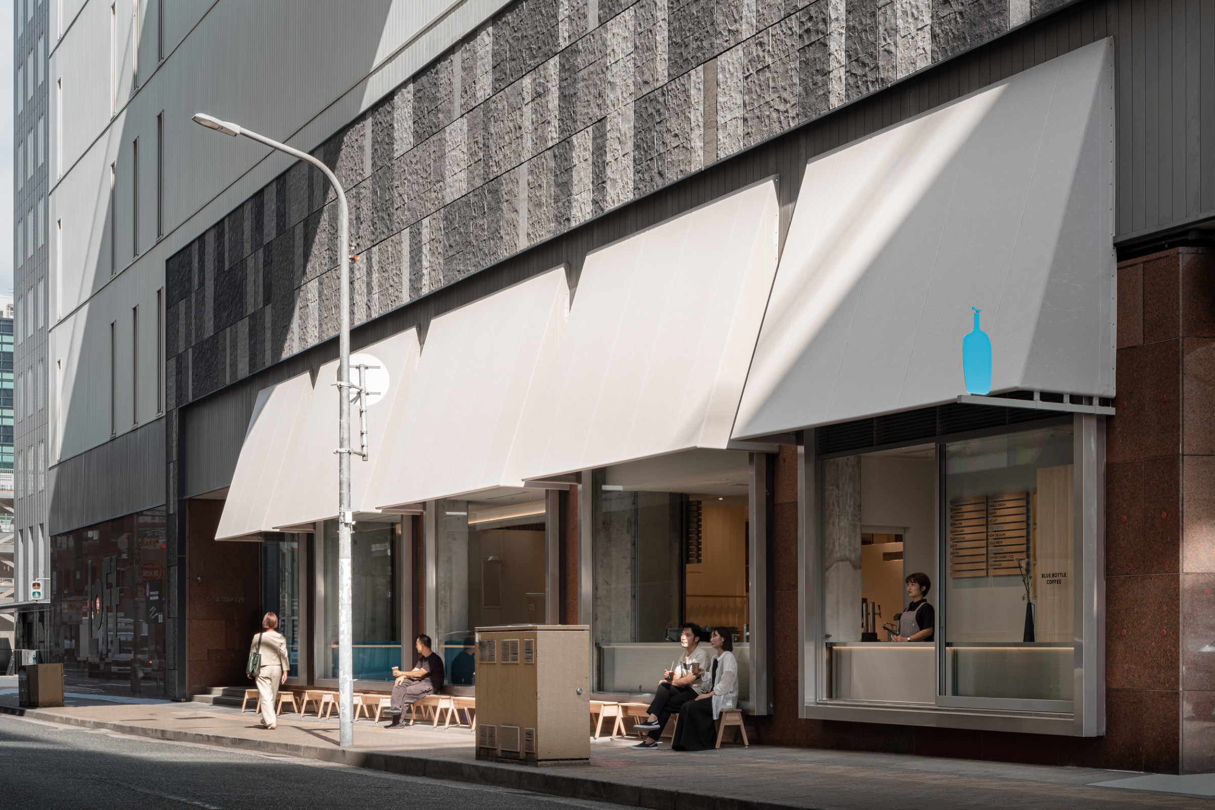 The Exterior of Blue Bottle Coffee
