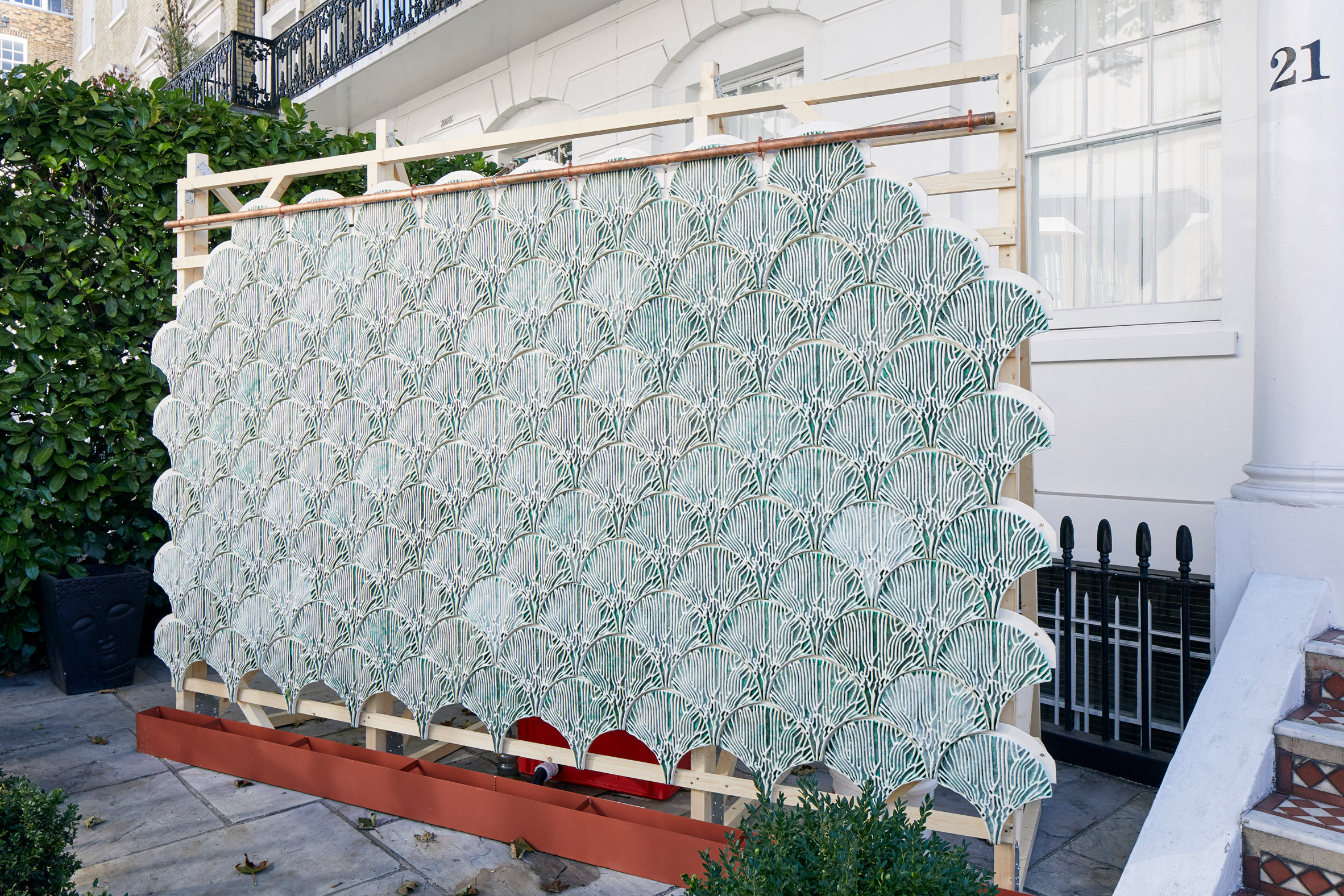 The display of algae-infused tile, photo by Andy Stagg