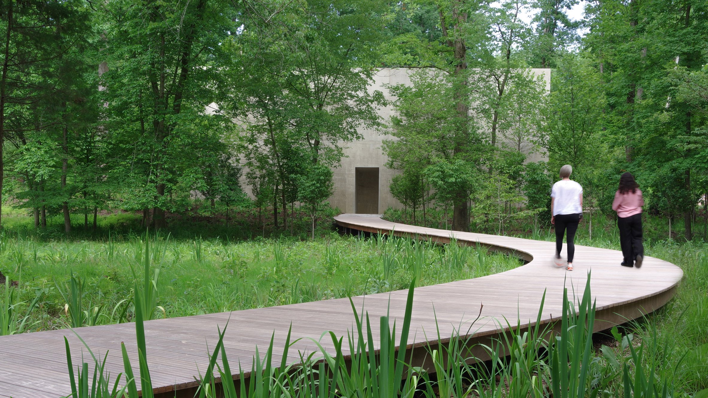 the winding path leading to the building housing Richard Serra's art. (Photo by Glenstone Museum