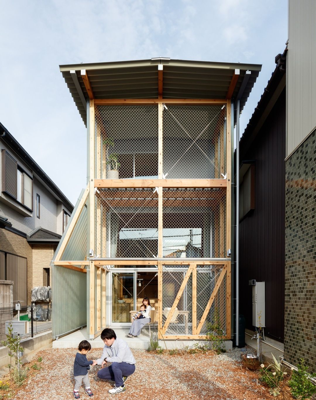 Minimum House in Toyota by Nori Architects