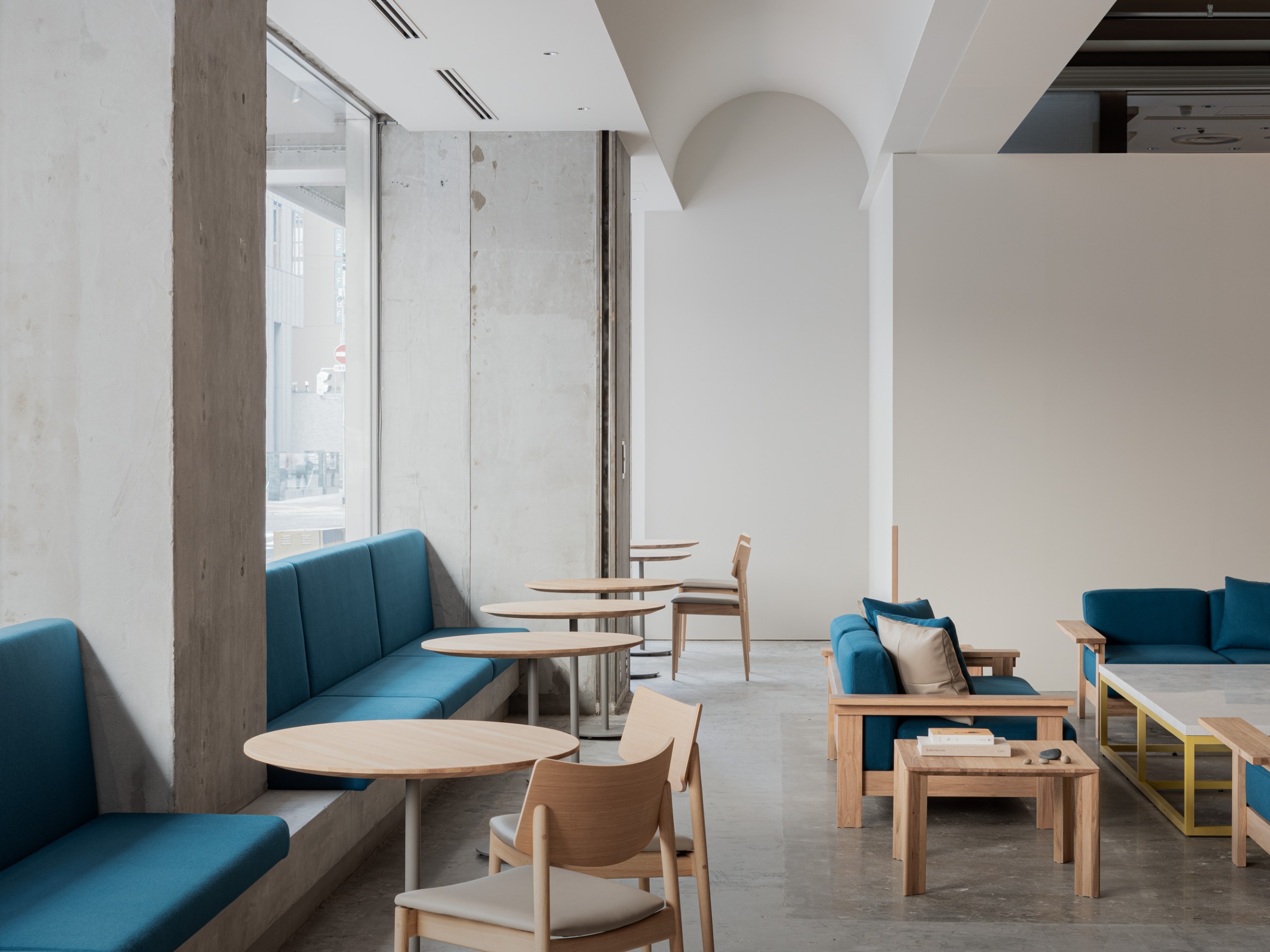 People in Japan Are Waiting Four Hours for a Cup of Blue Bottle Coffee