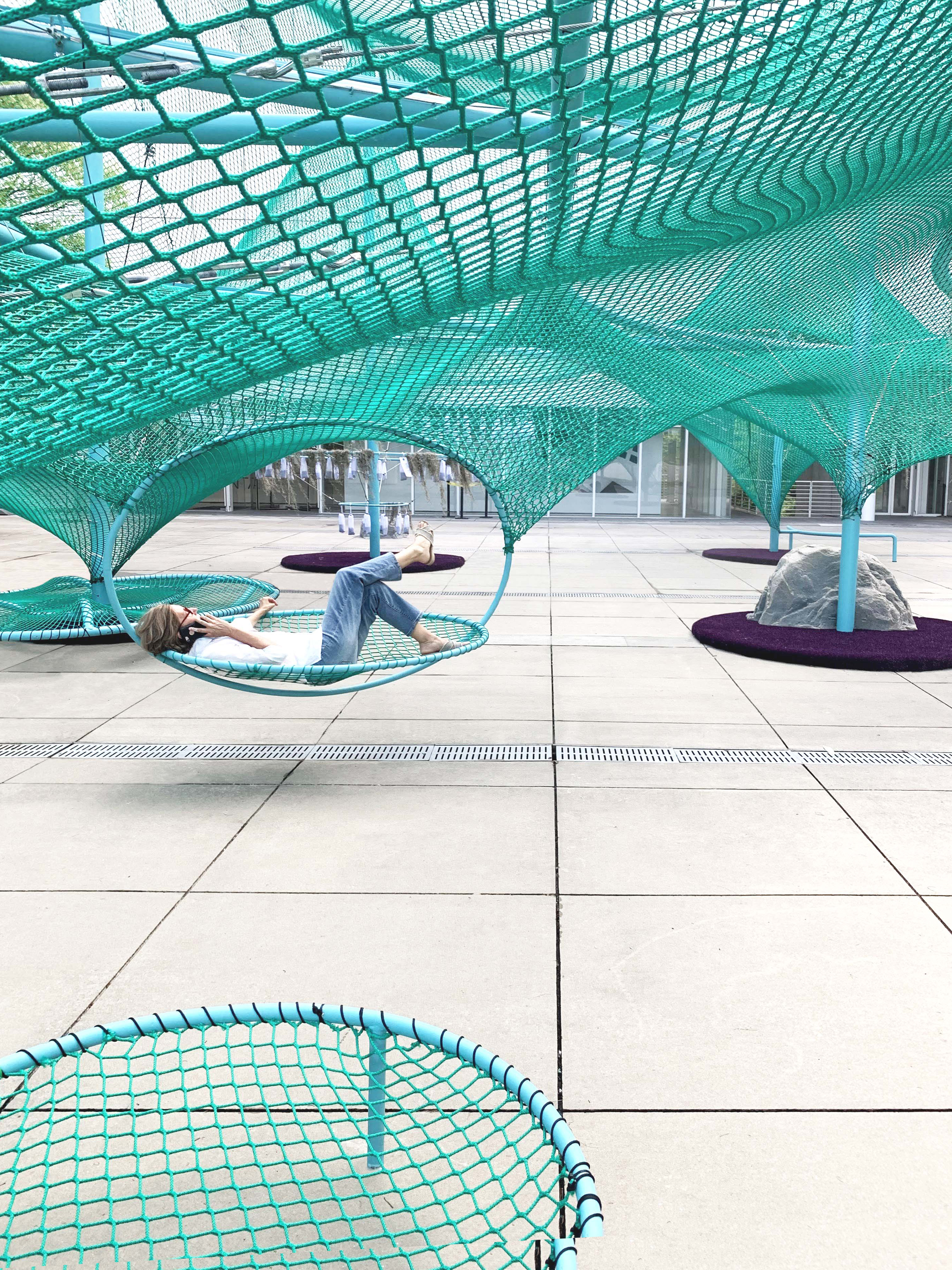 A place to relax from a hanging net structure