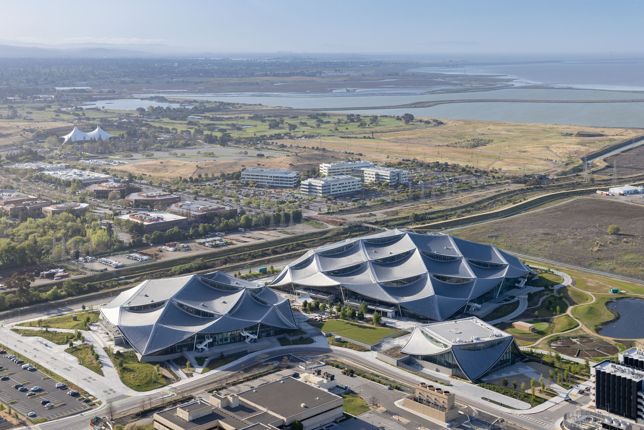 Google Bay View was designed by Heatherwick and the Bjarke Ingels Group (BIG)